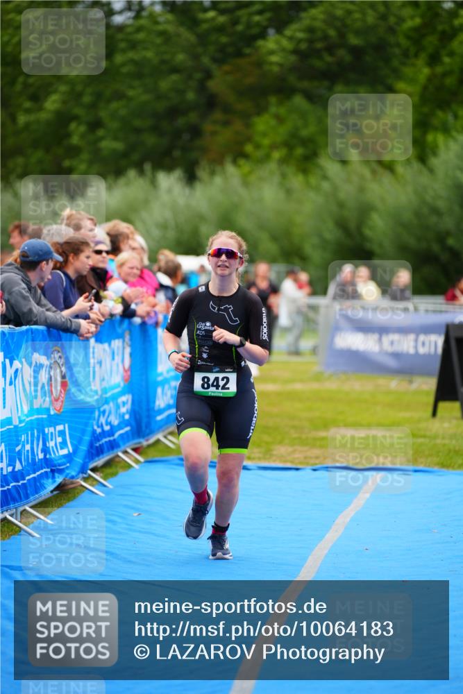 30.08.2026 - Elbe Triathlon Hamburg LAZAROV Photography http://msf.ph/oto/10064183 30.08.2026 12:02:47 Ziel 842, 1579 meine-sportfotos.de