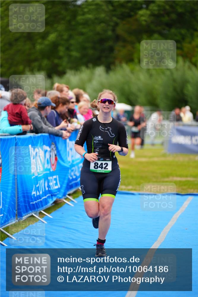 30.08.2026 - Elbe Triathlon Hamburg LAZAROV Photography http://msf.ph/oto/10064186 30.08.2026 12:02:48 Ziel 842, 1579 meine-sportfotos.de