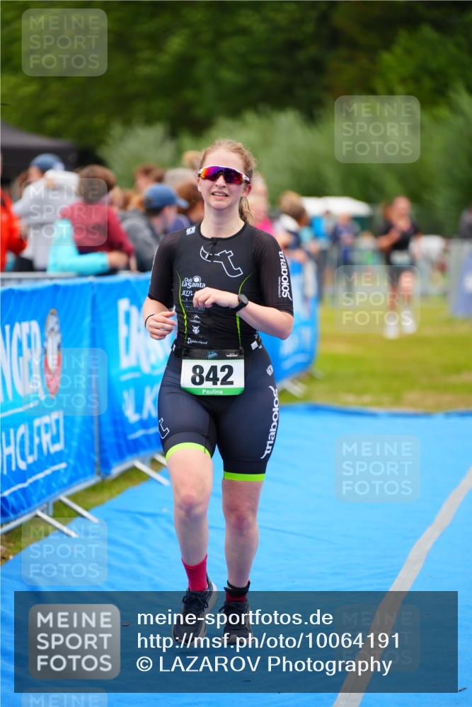 30.08.2026 - Elbe Triathlon Hamburg LAZAROV Photography http://msf.ph/oto/10064191 30.08.2026 12:02:48 Ziel 842, 1579 meine-sportfotos.de