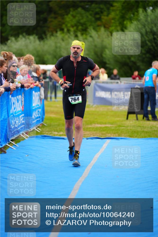 30.08.2026 - Elbe Triathlon Hamburg LAZAROV Photography http://msf.ph/oto/10064240 30.08.2026 12:03:05 Ziel 764, 942, 1544 meine-sportfotos.de