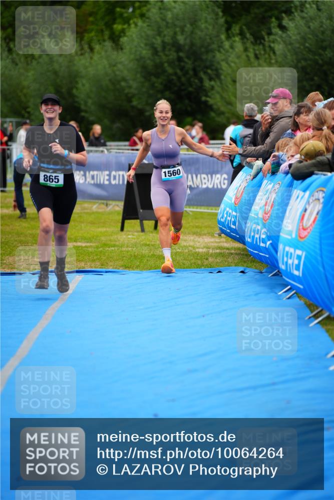 30.08.2026 - Elbe Triathlon Hamburg LAZAROV Photography http://msf.ph/oto/10064264 30.08.2026 12:03:18 Ziel 865, 952, 1391, 1560 meine-sportfotos.de