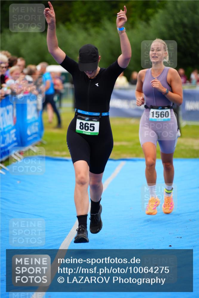 30.08.2026 - Elbe Triathlon Hamburg LAZAROV Photography http://msf.ph/oto/10064275 30.08.2026 12:03:20 Ziel 865, 952, 1391, 1560 meine-sportfotos.de