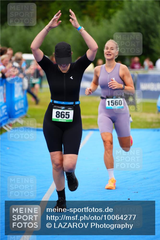 30.08.2026 - Elbe Triathlon Hamburg LAZAROV Photography http://msf.ph/oto/10064277 30.08.2026 12:03:20 Ziel 865, 952, 1391, 1560 meine-sportfotos.de