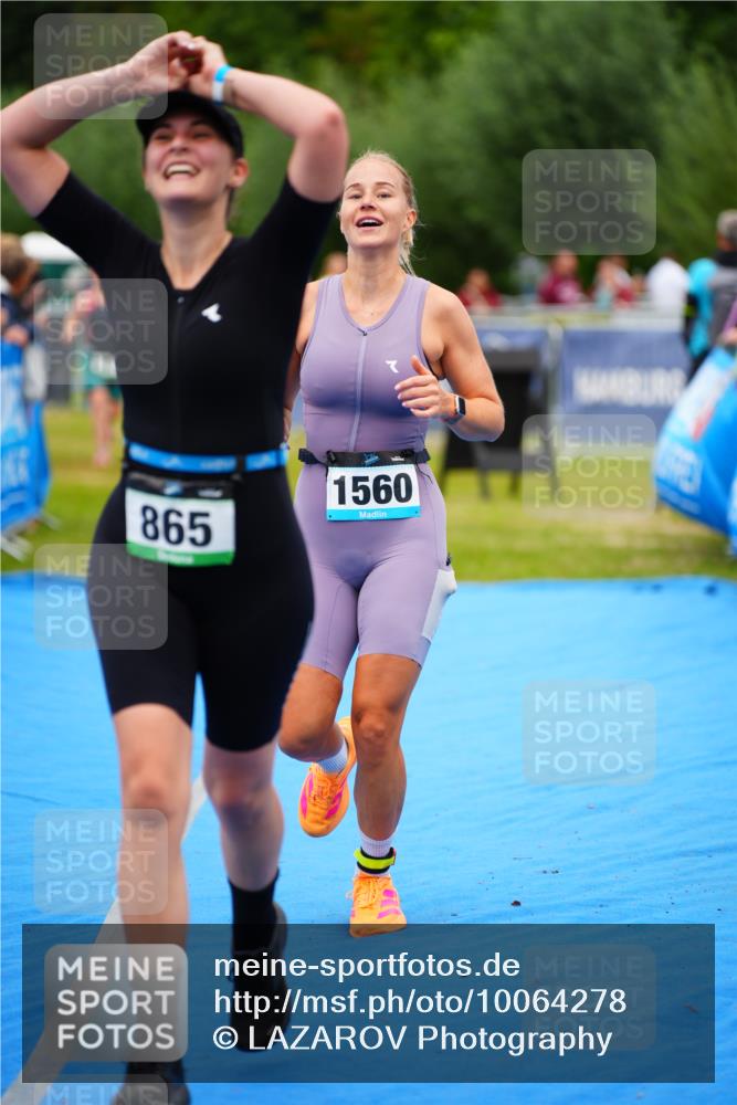 30.08.2026 - Elbe Triathlon Hamburg LAZAROV Photography http://msf.ph/oto/10064278 30.08.2026 12:03:20 Ziel 865, 952, 1391, 1560 meine-sportfotos.de