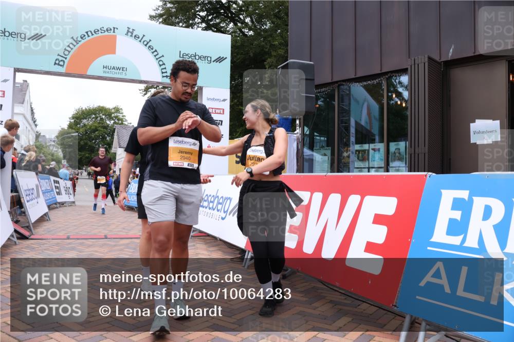 30.08.2026 - Blankeneser Heldenlauf Lena Gebhardt http://msf.ph/oto/10064283 30.08.2026 12:44:01 Ziel 2271, 2385, 2500, 2940 meine-sportfotos.de
