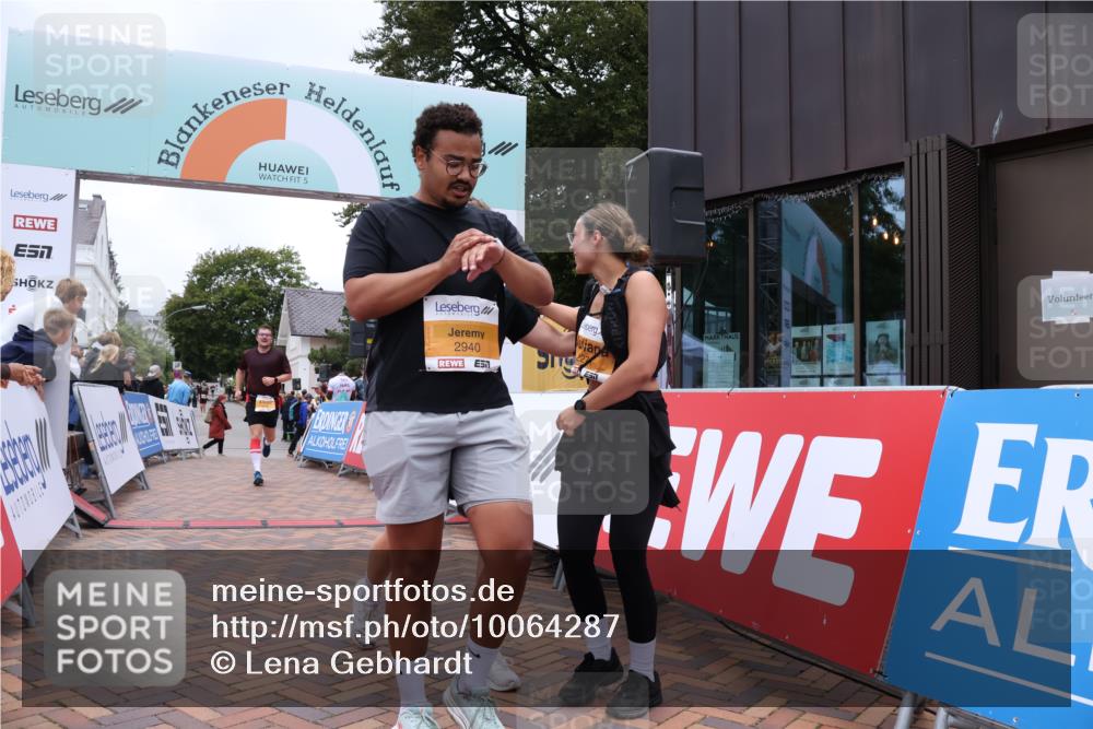 30.08.2026 - Blankeneser Heldenlauf Lena Gebhardt http://msf.ph/oto/10064287 30.08.2026 12:44:02 Ziel 2271, 2385, 2500, 2940 meine-sportfotos.de