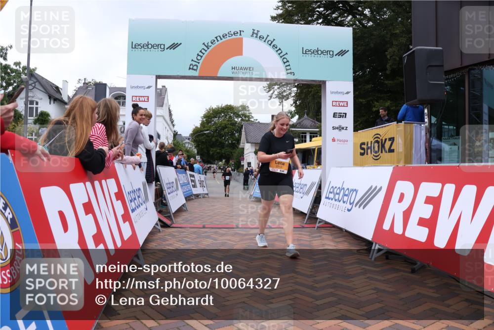 30.08.2026 - Blankeneser Heldenlauf Lena Gebhardt http://msf.ph/oto/10064327 30.08.2026 12:44:29 Ziel 2241, 4172 meine-sportfotos.de