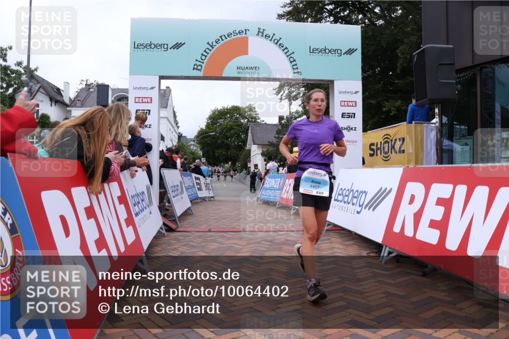 30.08.2026 - Blankeneser Heldenlauf Lena Gebhardt http://msf.ph/oto/10064402 30.08.2026 12:44:52 Ziel 4467 meine-sportfotos.de