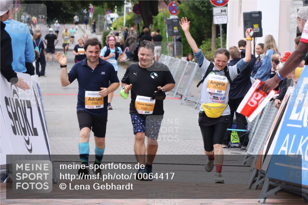 30.08.2026 - Blankeneser Heldenlauf Lena Gebhardt http://msf.ph/oto/10064417 30.08.2026 12:45:05 Ziel  meine-sportfotos.de