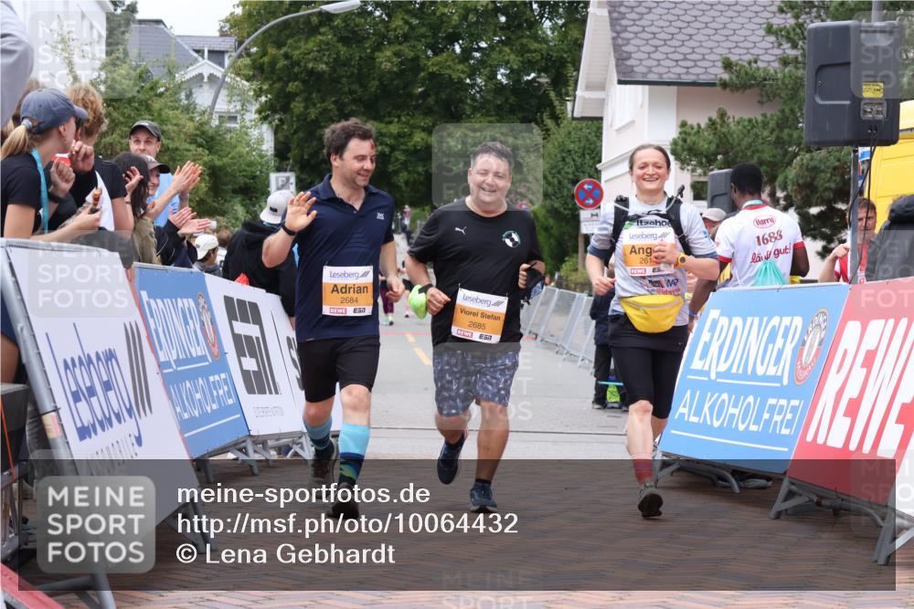30.08.2026 - Blankeneser Heldenlauf Lena Gebhardt http://msf.ph/oto/10064432 30.08.2026 12:45:09 Ziel 2614, 2684, 2685 meine-sportfotos.de