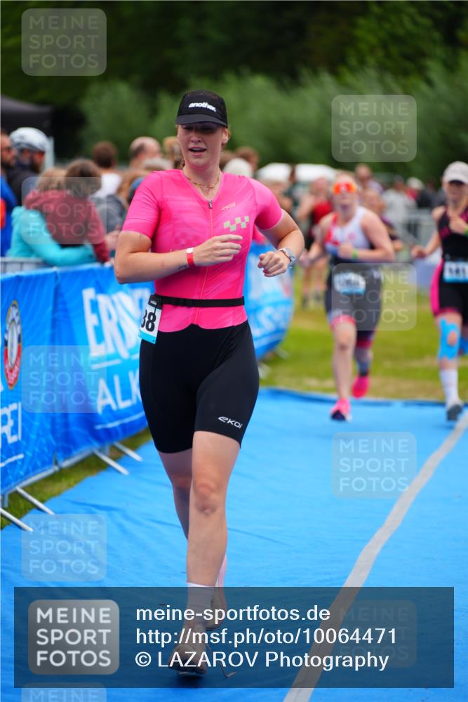 30.08.2026 - Elbe Triathlon Hamburg LAZAROV Photography http://msf.ph/oto/10064471 30.08.2026 12:05:15 Ziel 1414, 1424, 1459, 1488, 1525 meine-sportfotos.de