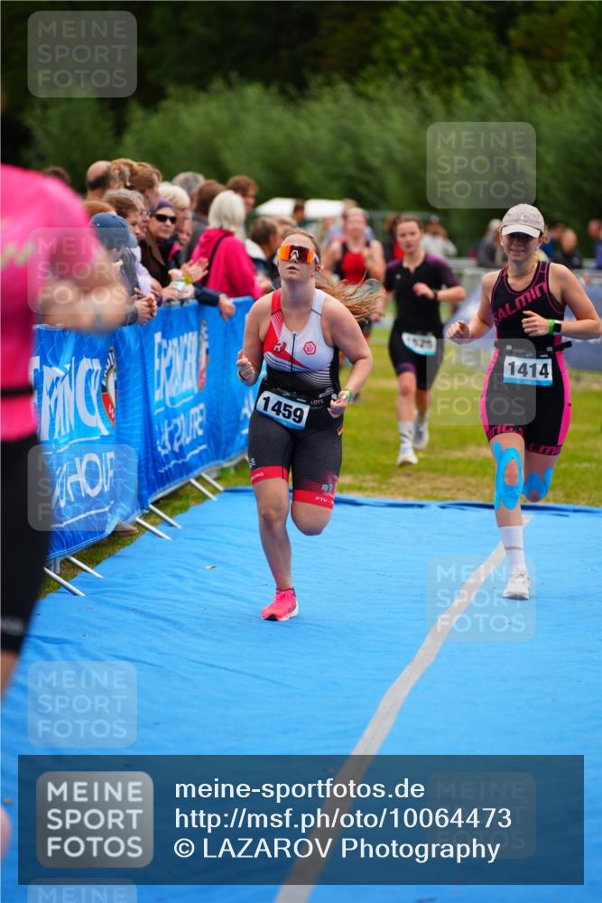 30.08.2026 - Elbe Triathlon Hamburg LAZAROV Photography http://msf.ph/oto/10064473 30.08.2026 12:05:16 Ziel 1414, 1424, 1459, 1488, 1525 meine-sportfotos.de