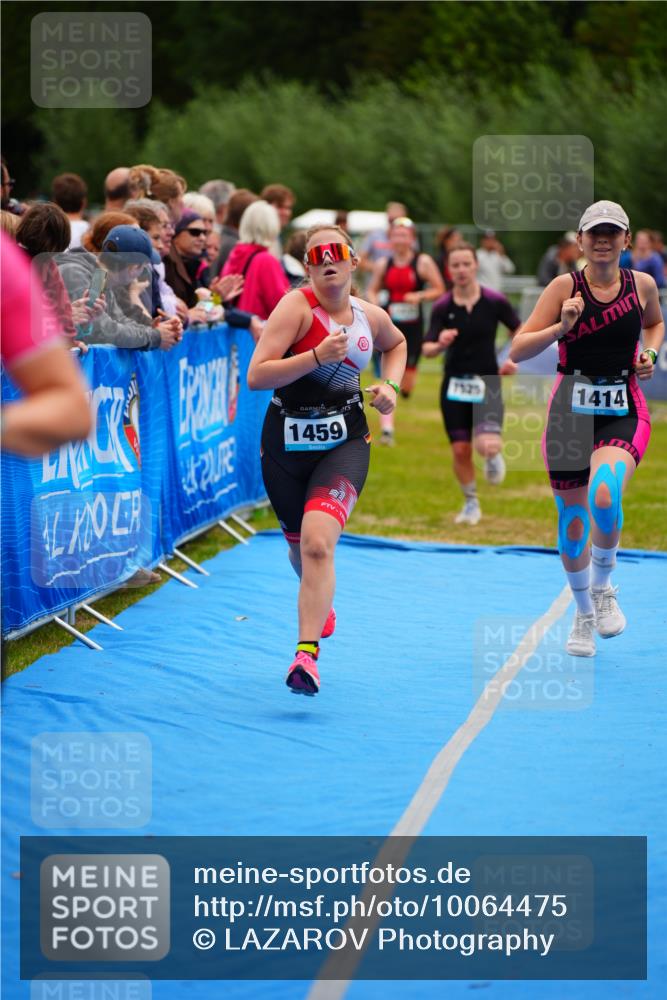 30.08.2026 - Elbe Triathlon Hamburg LAZAROV Photography http://msf.ph/oto/10064475 30.08.2026 12:05:16 Ziel 1414, 1424, 1459, 1488, 1525 meine-sportfotos.de