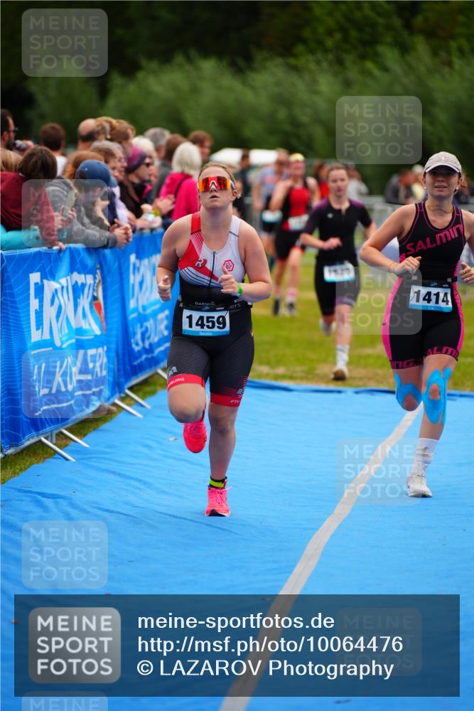 30.08.2026 - Elbe Triathlon Hamburg LAZAROV Photography http://msf.ph/oto/10064476 30.08.2026 12:05:16 Ziel 1414, 1424, 1459, 1488, 1525 meine-sportfotos.de