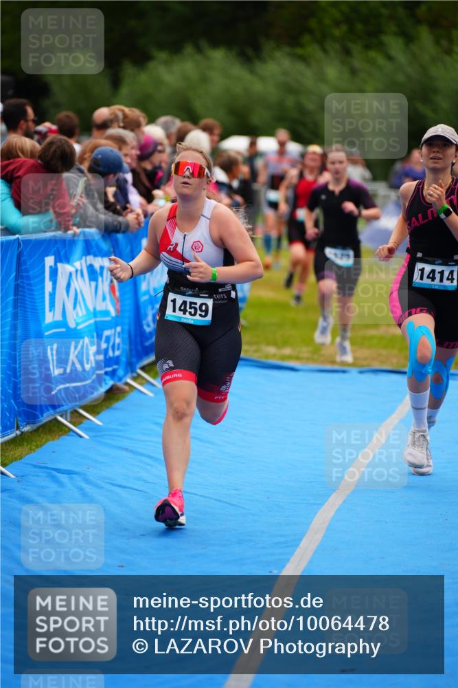30.08.2026 - Elbe Triathlon Hamburg LAZAROV Photography http://msf.ph/oto/10064478 30.08.2026 12:05:16 Ziel 1414, 1424, 1459, 1488, 1525 meine-sportfotos.de