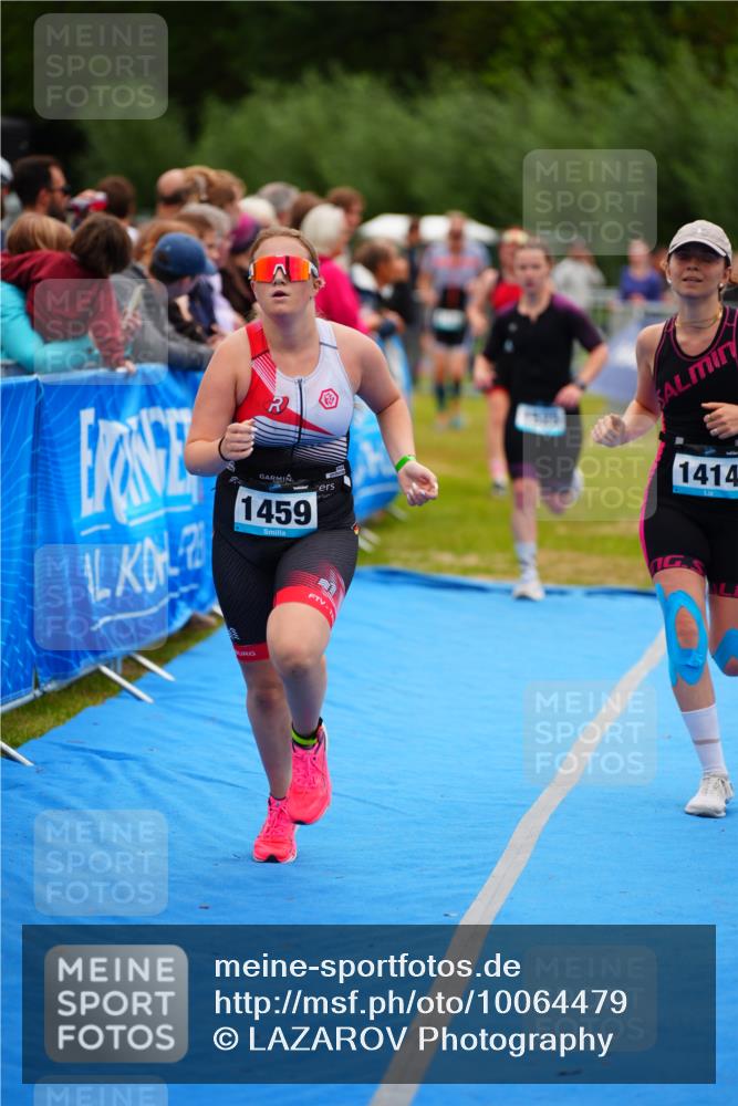 30.08.2026 - Elbe Triathlon Hamburg LAZAROV Photography http://msf.ph/oto/10064479 30.08.2026 12:05:16 Ziel 1414, 1424, 1459, 1488, 1525 meine-sportfotos.de
