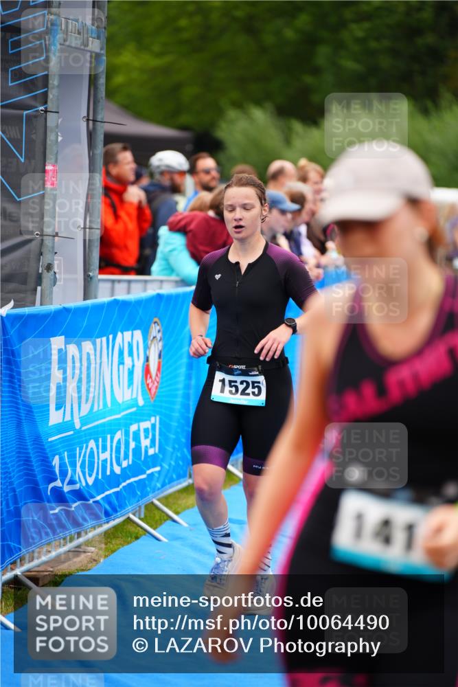 30.08.2026 - Elbe Triathlon Hamburg LAZAROV Photography http://msf.ph/oto/10064490 30.08.2026 12:05:19 Ziel 1358, 1414, 1424, 1459, 1460, 1525 meine-sportfotos.de