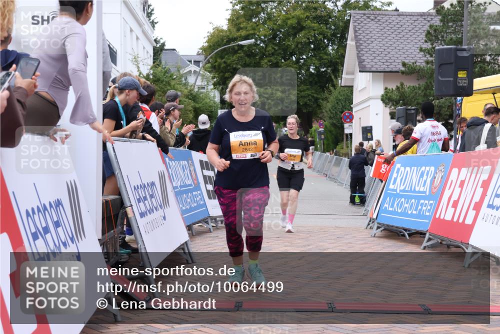 30.08.2026 - Blankeneser Heldenlauf Lena Gebhardt http://msf.ph/oto/10064499 30.08.2026 12:45:30 Ziel 2496, 2842 meine-sportfotos.de