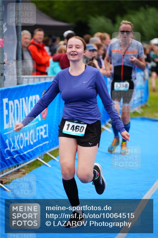 30.08.2026 - Elbe Triathlon Hamburg LAZAROV Photography http://msf.ph/oto/10064515 30.08.2026 12:05:26 Ziel 1358, 1397, 1460, 1529 meine-sportfotos.de