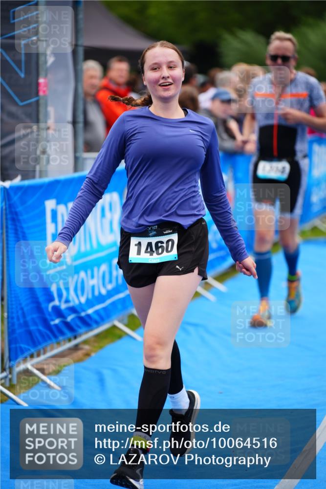 30.08.2026 - Elbe Triathlon Hamburg LAZAROV Photography http://msf.ph/oto/10064516 30.08.2026 12:05:26 Ziel 1358, 1397, 1460, 1529 meine-sportfotos.de