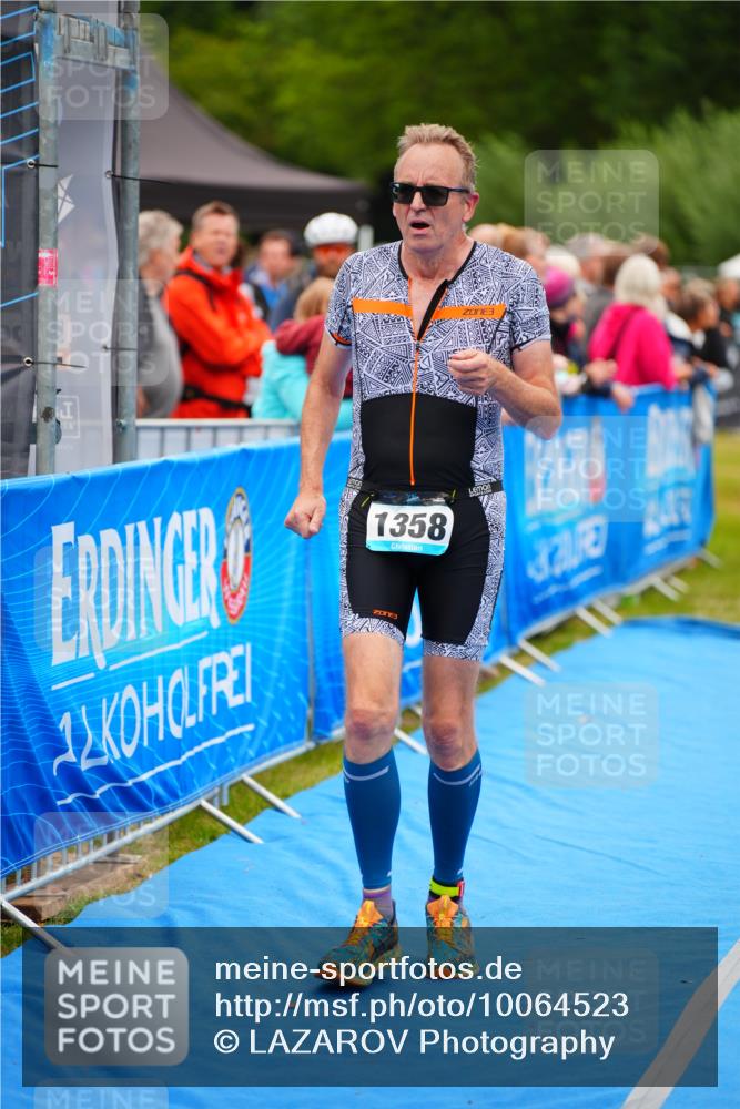30.08.2026 - Elbe Triathlon Hamburg LAZAROV Photography http://msf.ph/oto/10064523 30.08.2026 12:05:28 Ziel 1358, 1397, 1460, 1529, 1577 meine-sportfotos.de