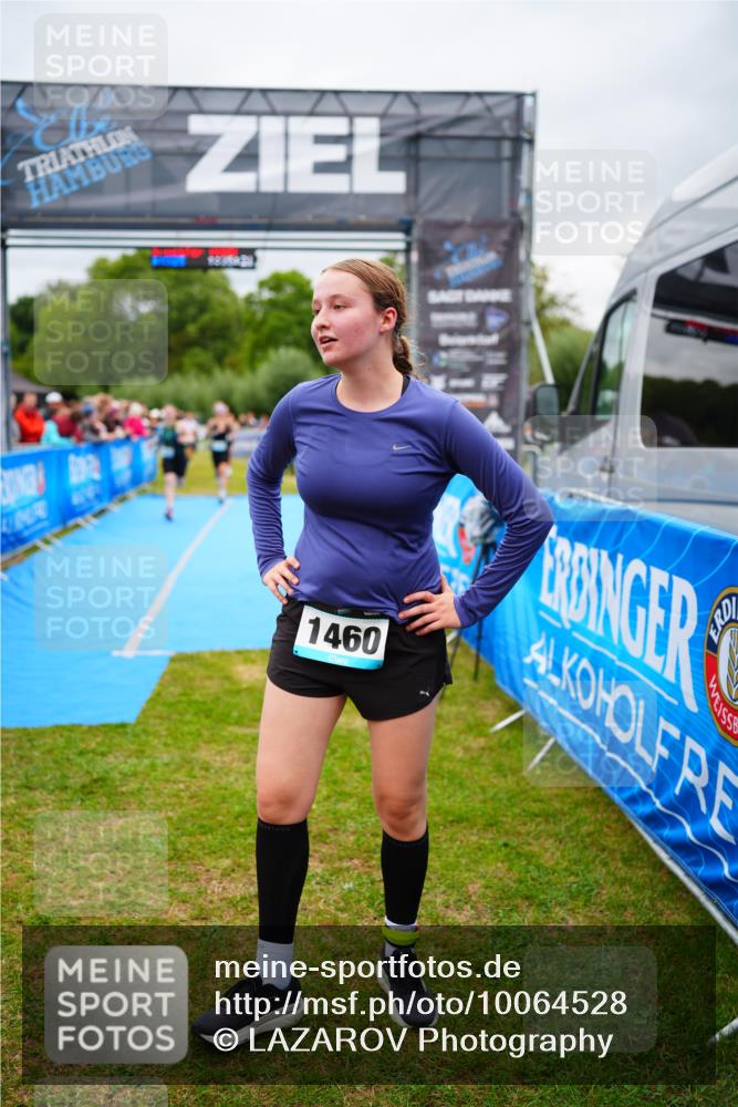 30.08.2026 - Elbe Triathlon Hamburg LAZAROV Photography http://msf.ph/oto/10064528 30.08.2026 12:05:31 Ziel 1358, 1397, 1529, 1577 meine-sportfotos.de