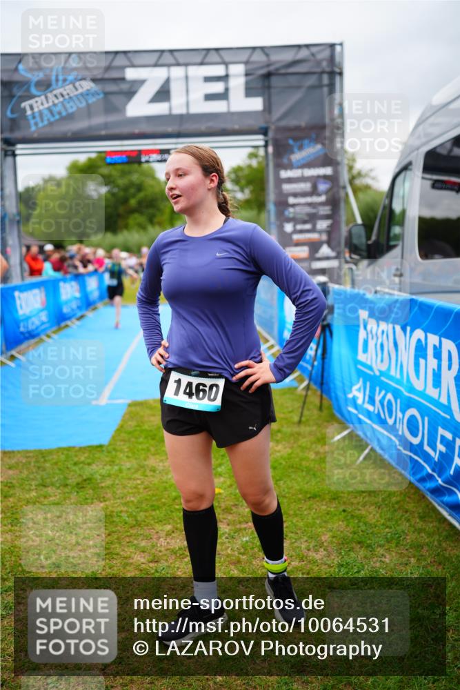 30.08.2026 - Elbe Triathlon Hamburg LAZAROV Photography http://msf.ph/oto/10064531 30.08.2026 12:05:31 Ziel 1358, 1397, 1529, 1577 meine-sportfotos.de