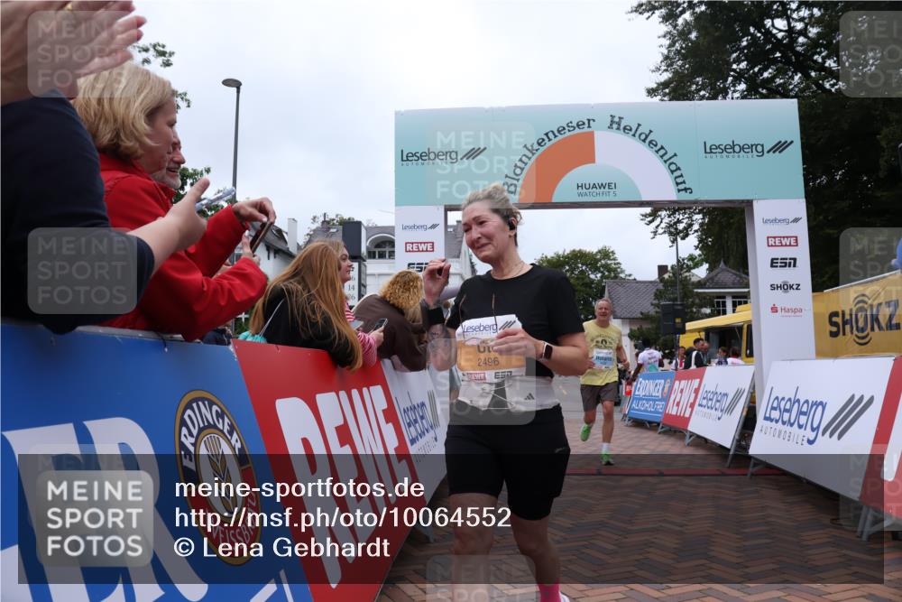30.08.2026 - Blankeneser Heldenlauf Lena Gebhardt http://msf.ph/oto/10064552 30.08.2026 12:45:38 Ziel 2496, 2842, 4032 meine-sportfotos.de