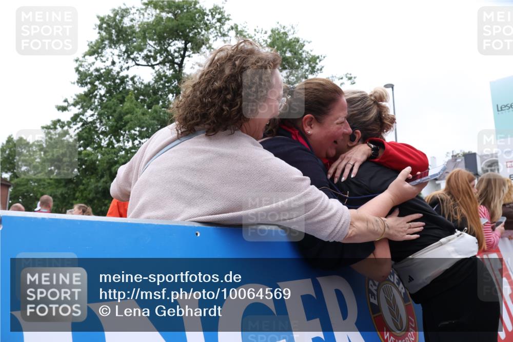 30.08.2026 - Blankeneser Heldenlauf Lena Gebhardt http://msf.ph/oto/10064569 30.08.2026 12:45:40 Ziel 2496, 4032 meine-sportfotos.de