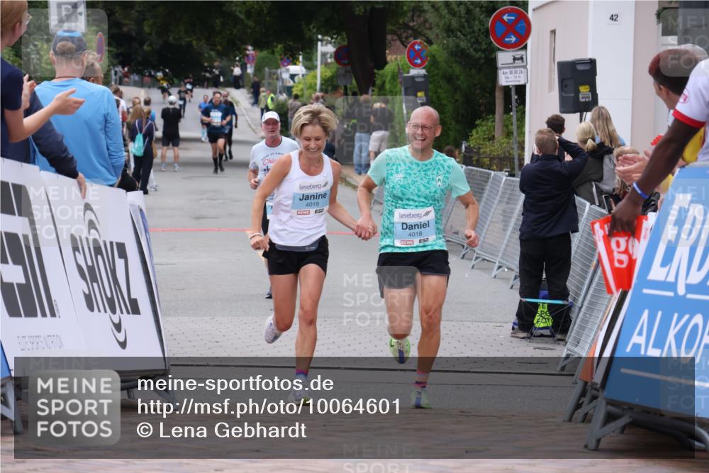 30.08.2026 - Blankeneser Heldenlauf Lena Gebhardt http://msf.ph/oto/10064601 30.08.2026 12:45:52 Ziel  meine-sportfotos.de