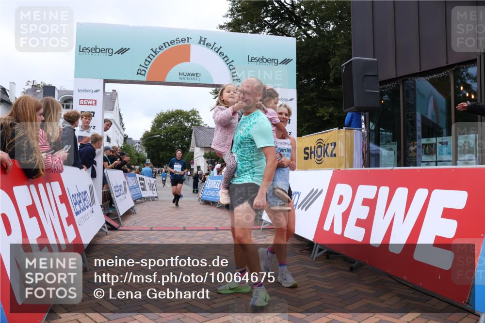 30.08.2026 - Blankeneser Heldenlauf Lena Gebhardt http://msf.ph/oto/10064675 30.08.2026 12:46:13 Ziel 4136 meine-sportfotos.de