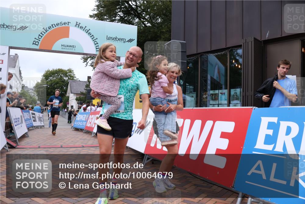 30.08.2026 - Blankeneser Heldenlauf Lena Gebhardt http://msf.ph/oto/10064679 30.08.2026 12:46:14 Ziel 4136 meine-sportfotos.de