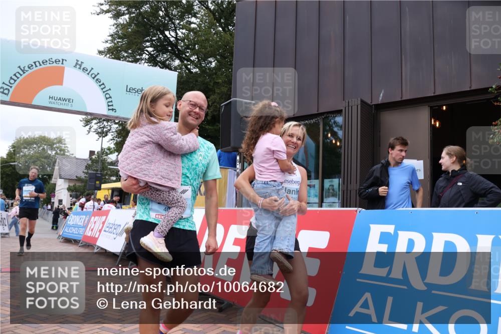 30.08.2026 - Blankeneser Heldenlauf Lena Gebhardt http://msf.ph/oto/10064682 30.08.2026 12:46:14 Ziel 4136 meine-sportfotos.de
