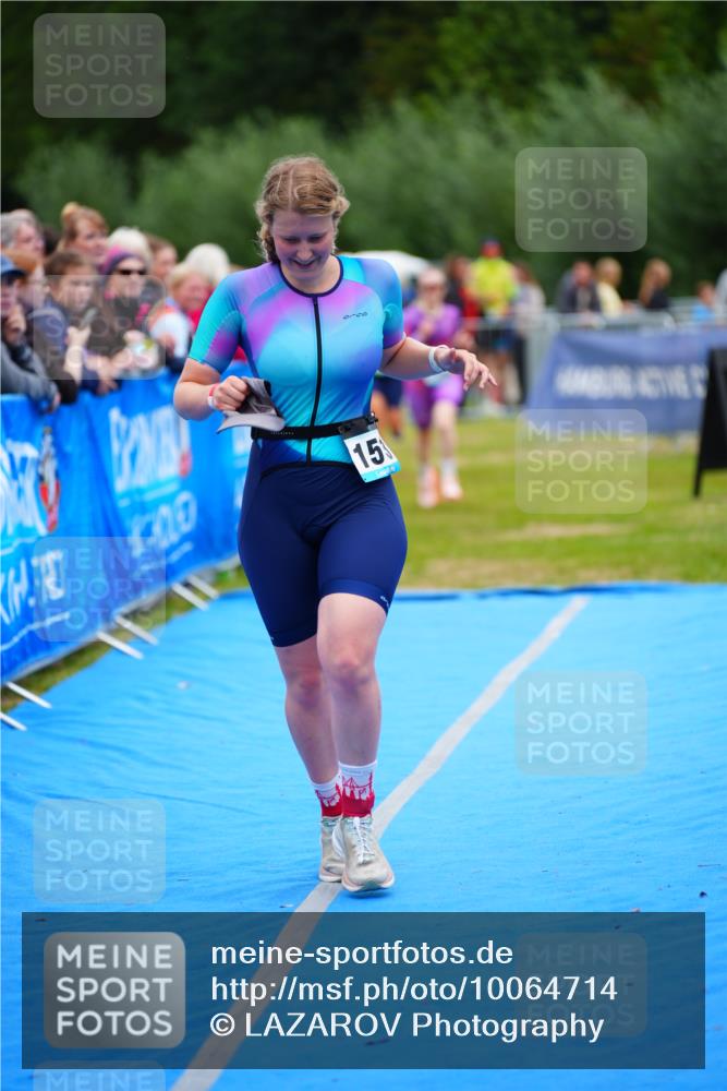 30.08.2026 - Elbe Triathlon Hamburg LAZAROV Photography http://msf.ph/oto/10064714 30.08.2026 12:07:07 Ziel 947, 1513, 1550, 1610 meine-sportfotos.de