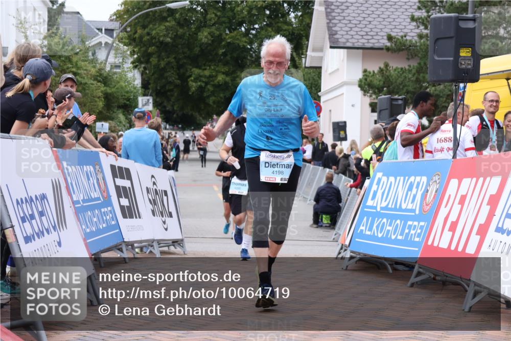 30.08.2026 - Blankeneser Heldenlauf Lena Gebhardt http://msf.ph/oto/10064719 30.08.2026 12:46:25 Ziel 4090, 4198 meine-sportfotos.de