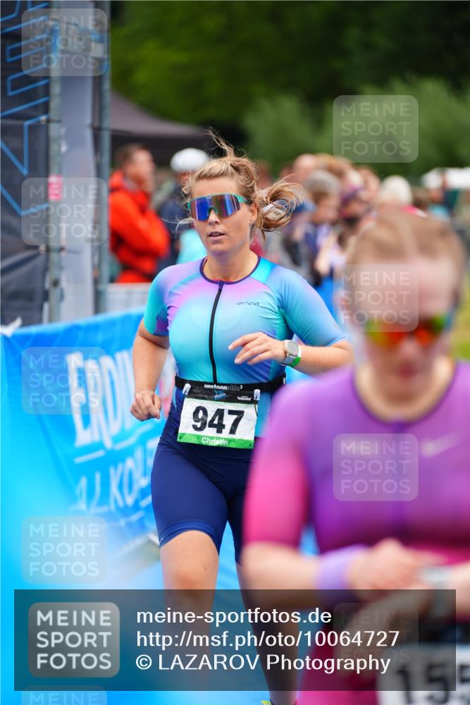 30.08.2026 - Elbe Triathlon Hamburg LAZAROV Photography http://msf.ph/oto/10064727 30.08.2026 12:07:15 Ziel 947, 1550 meine-sportfotos.de