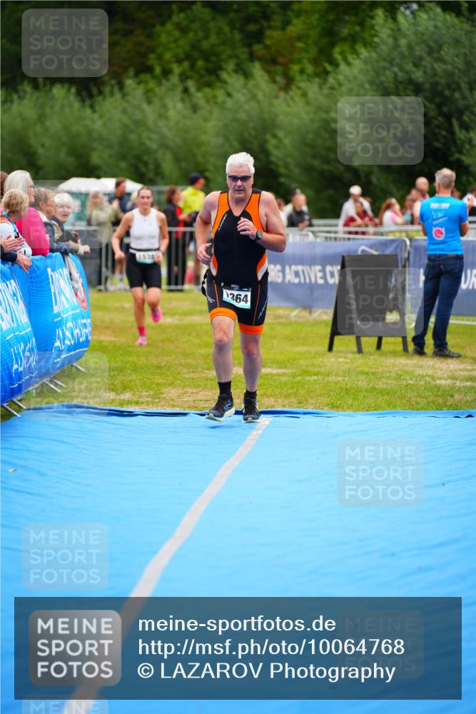 30.08.2026 - Elbe Triathlon Hamburg LAZAROV Photography http://msf.ph/oto/10064768 30.08.2026 12:07:36 Ziel 1364, 1538 meine-sportfotos.de