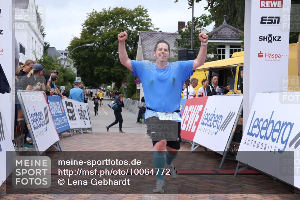 30.08.2026 - Blankeneser Heldenlauf Lena Gebhardt http://msf.ph/oto/10064772 30.08.2026 12:46:36 Ziel 4057, 4192 meine-sportfotos.de