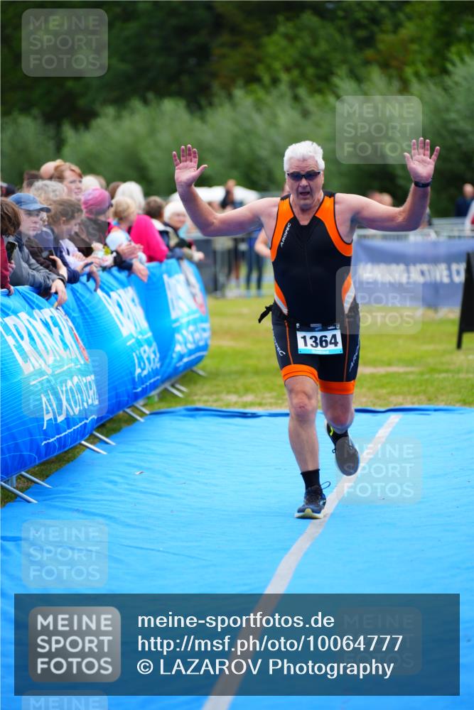 30.08.2026 - Elbe Triathlon Hamburg LAZAROV Photography http://msf.ph/oto/10064777 30.08.2026 12:07:38 Ziel 1364, 1538 meine-sportfotos.de