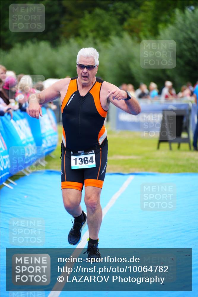 30.08.2026 - Elbe Triathlon Hamburg LAZAROV Photography http://msf.ph/oto/10064782 30.08.2026 12:07:39 Ziel 1364, 1538 meine-sportfotos.de