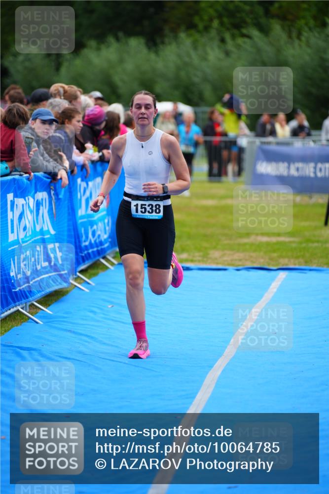 30.08.2026 - Elbe Triathlon Hamburg LAZAROV Photography http://msf.ph/oto/10064785 30.08.2026 12:07:41 Ziel 1364, 1538 meine-sportfotos.de