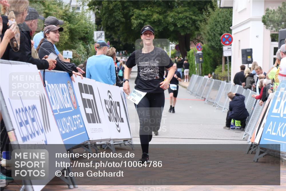 30.08.2026 - Blankeneser Heldenlauf Lena Gebhardt http://msf.ph/oto/10064786 30.08.2026 12:46:44 Ziel 4057, 4442 meine-sportfotos.de
