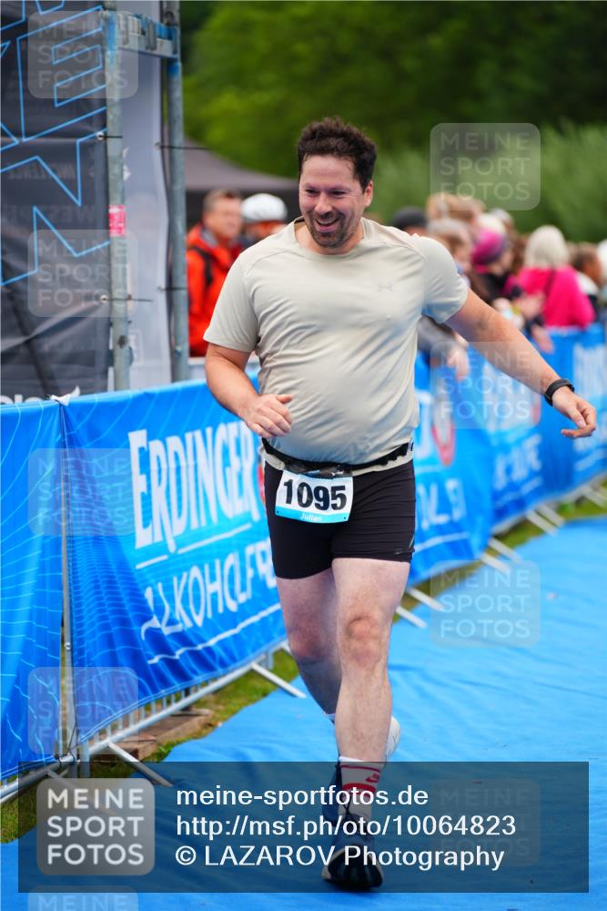 30.08.2026 - Elbe Triathlon Hamburg LAZAROV Photography http://msf.ph/oto/10064823 30.08.2026 12:07:57 Ziel 835, 1095, 1501 meine-sportfotos.de