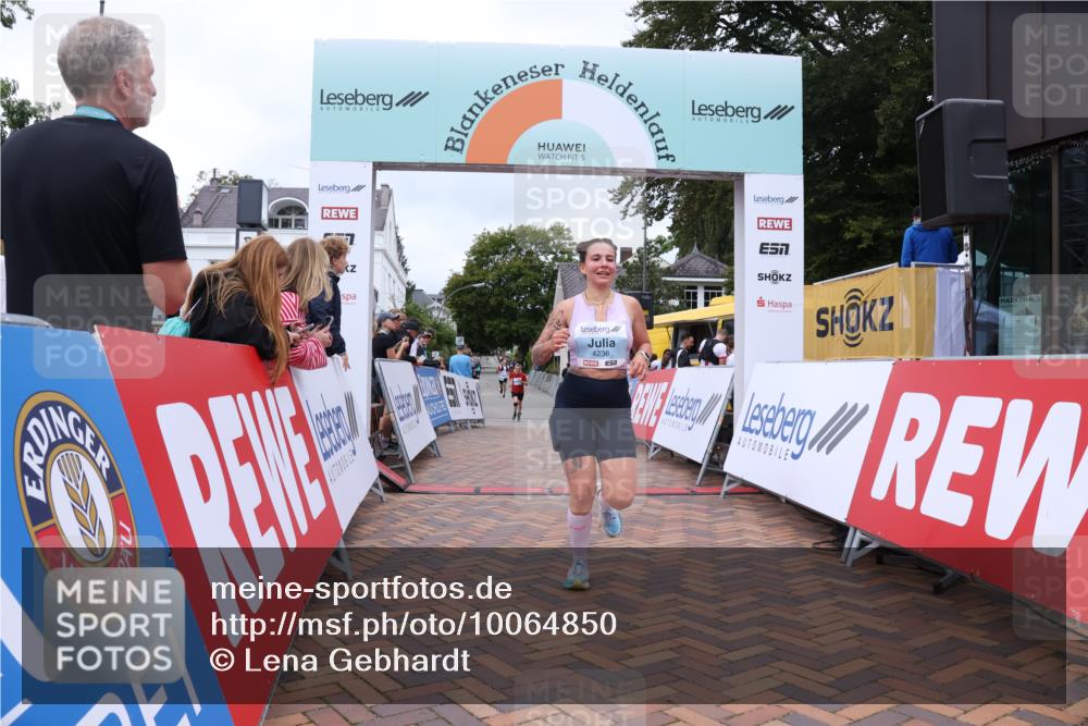 30.08.2026 - Blankeneser Heldenlauf Lena Gebhardt http://msf.ph/oto/10064850 30.08.2026 12:47:02 Ziel 4236 meine-sportfotos.de