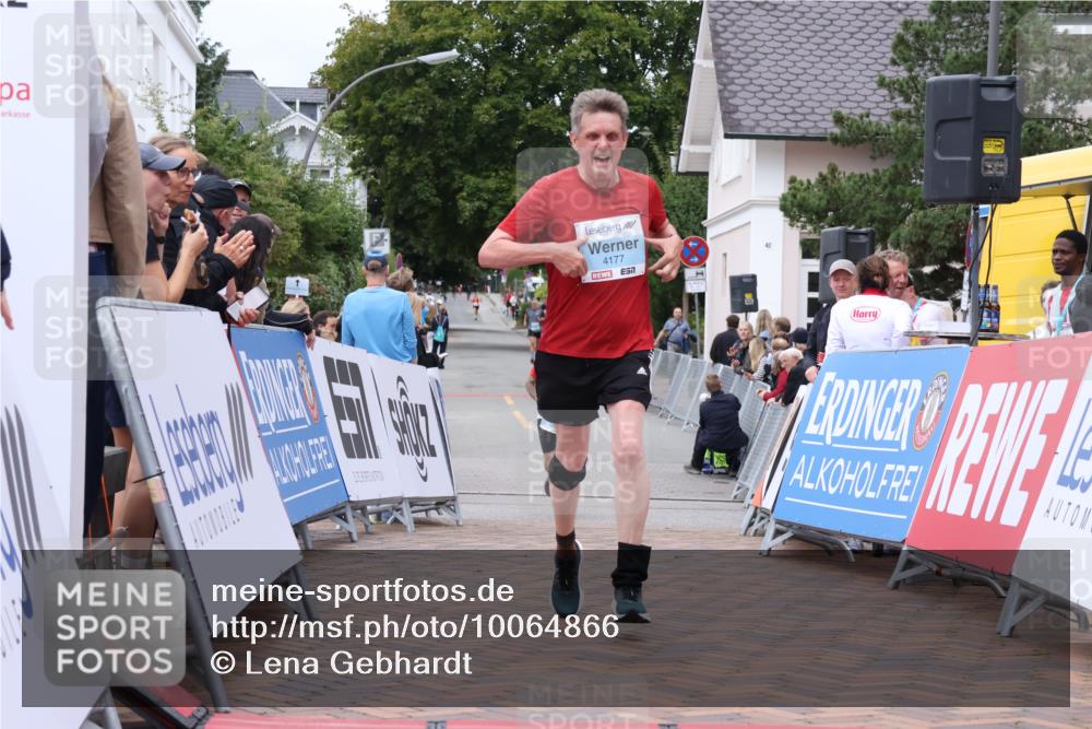 30.08.2026 - Blankeneser Heldenlauf Lena Gebhardt http://msf.ph/oto/10064866 30.08.2026 12:47:07 Ziel 4177, 4236 meine-sportfotos.de