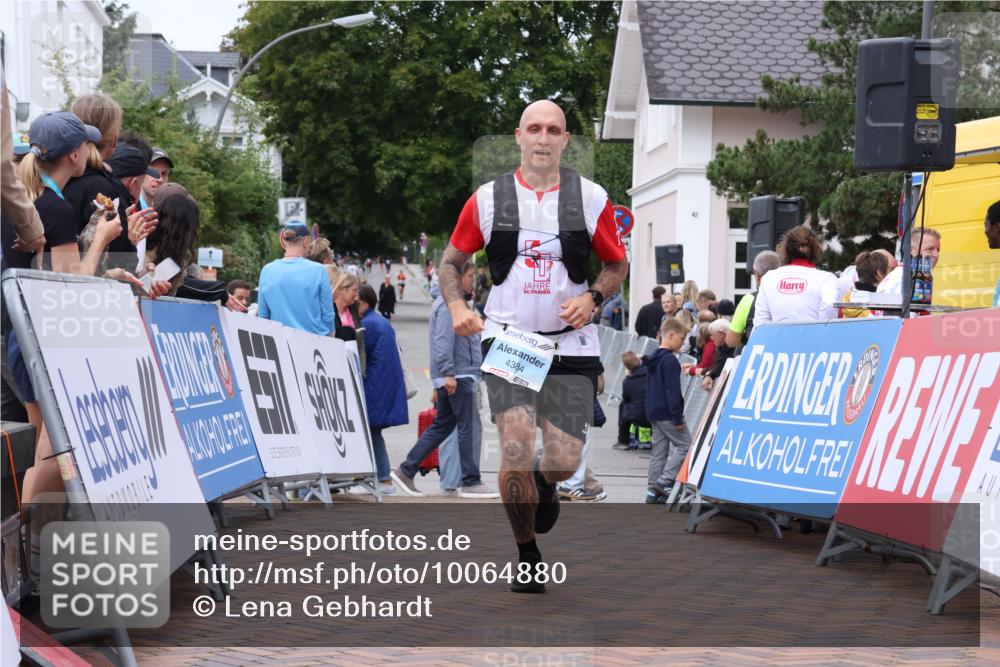 30.08.2026 - Blankeneser Heldenlauf Lena Gebhardt http://msf.ph/oto/10064880 30.08.2026 12:47:12 Ziel 4177, 4384 meine-sportfotos.de