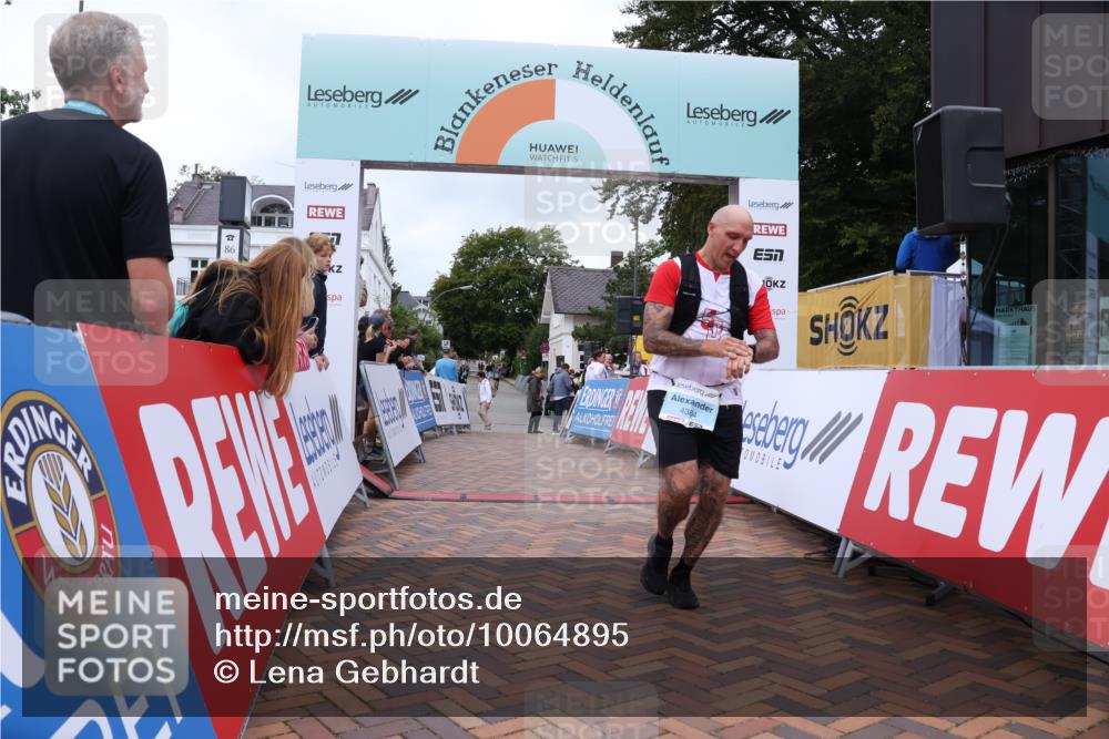 30.08.2026 - Blankeneser Heldenlauf Lena Gebhardt http://msf.ph/oto/10064895 30.08.2026 12:47:14 Ziel 4177, 4384 meine-sportfotos.de