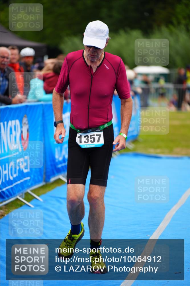 30.08.2026 - Elbe Triathlon Hamburg LAZAROV Photography http://msf.ph/oto/10064912 30.08.2026 12:08:35 Ziel 1357, 1633 meine-sportfotos.de