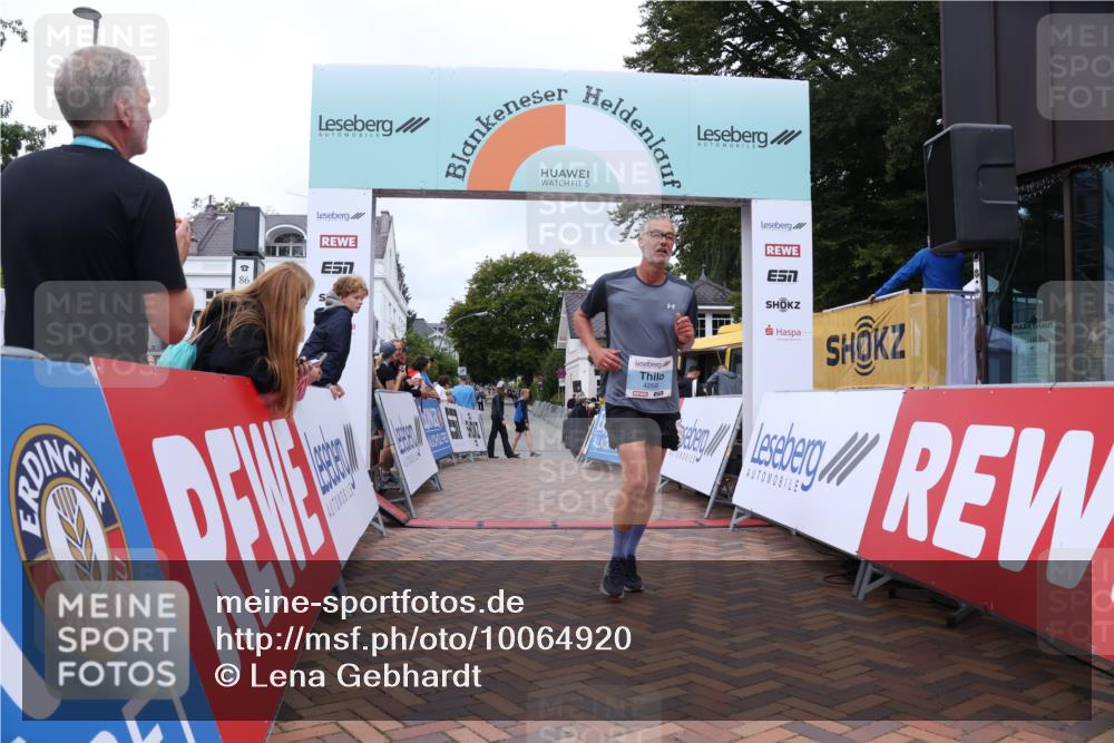 30.08.2026 - Blankeneser Heldenlauf Lena Gebhardt http://msf.ph/oto/10064920 30.08.2026 12:47:27 Ziel 4258 meine-sportfotos.de