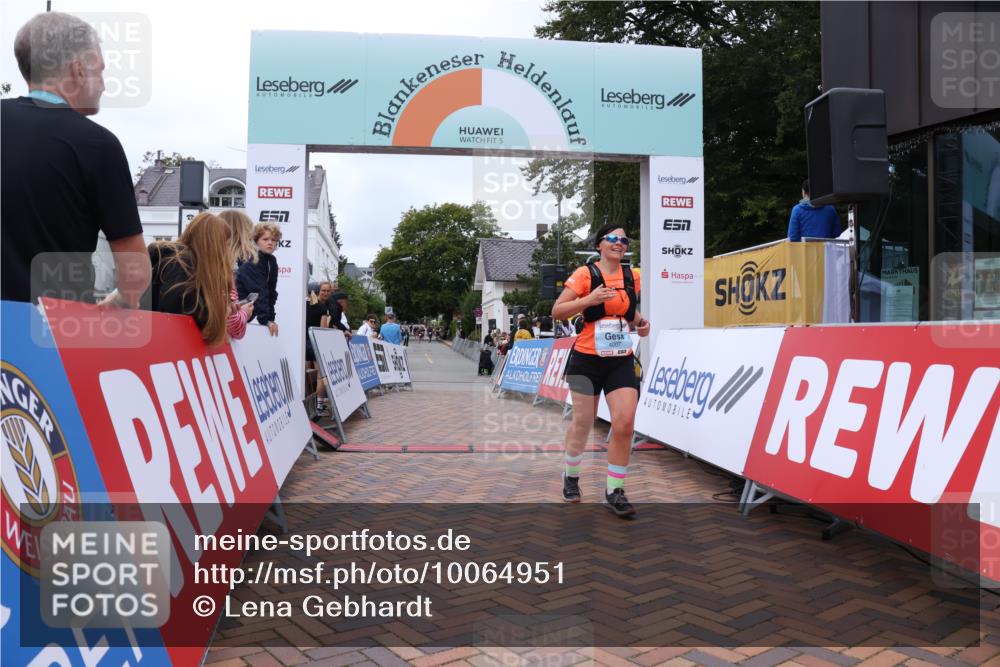 30.08.2026 - Blankeneser Heldenlauf Lena Gebhardt http://msf.ph/oto/10064951 30.08.2026 12:47:57 Ziel 4007 meine-sportfotos.de